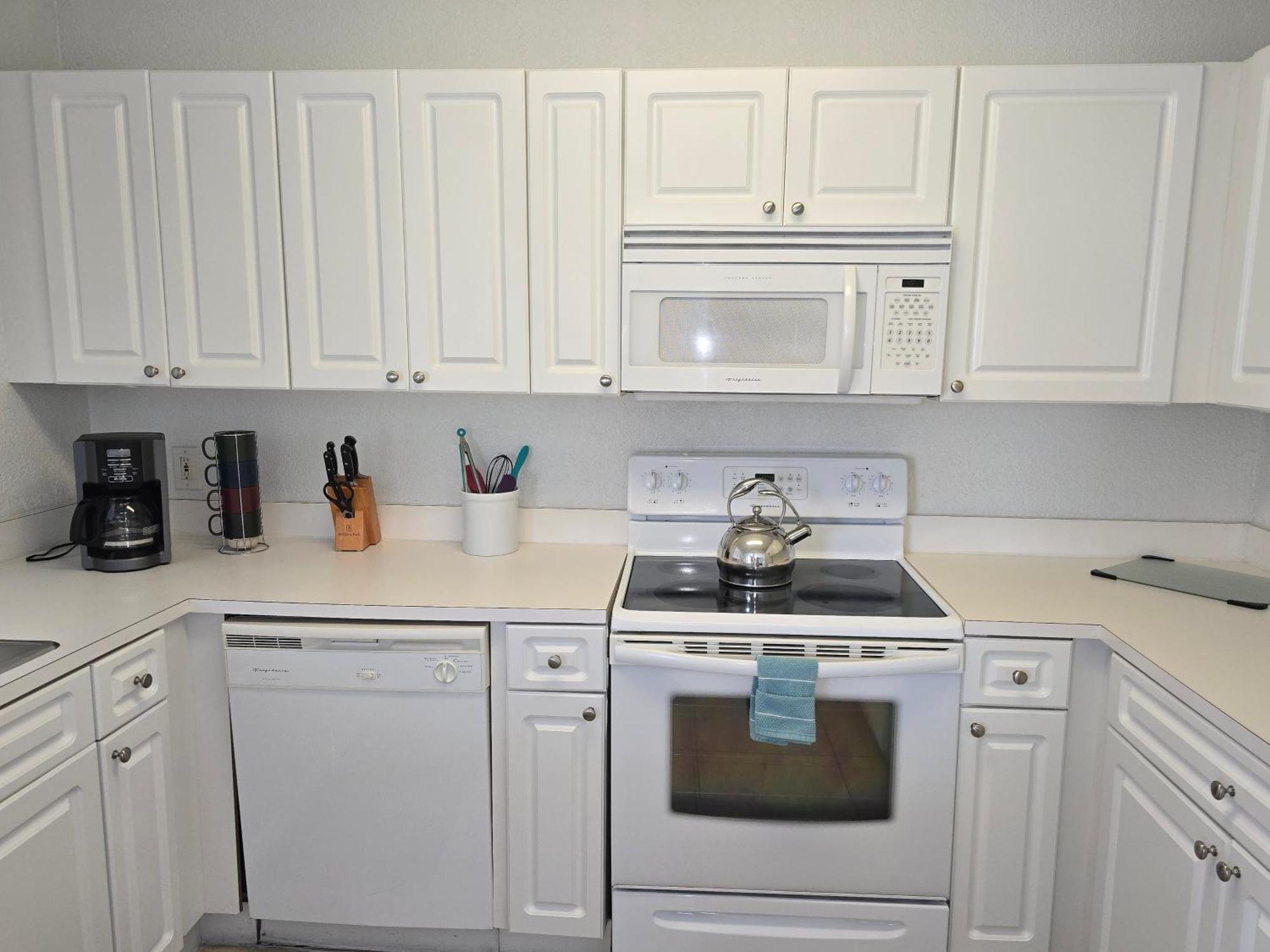 Beautiful Condo Close To Busch Gardens Tampa Buitenkant foto