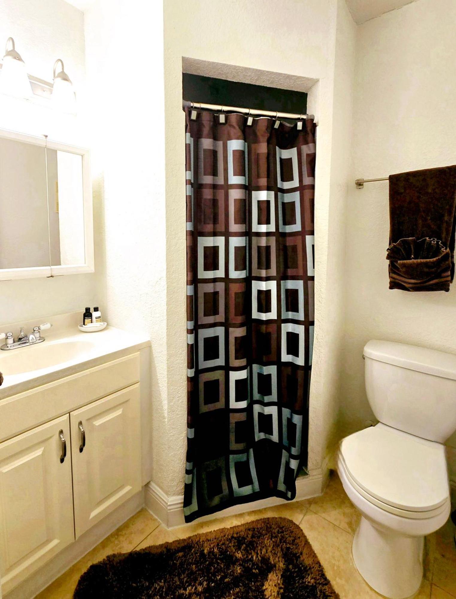 Beautiful Condo Close To Busch Gardens Tampa Buitenkant foto